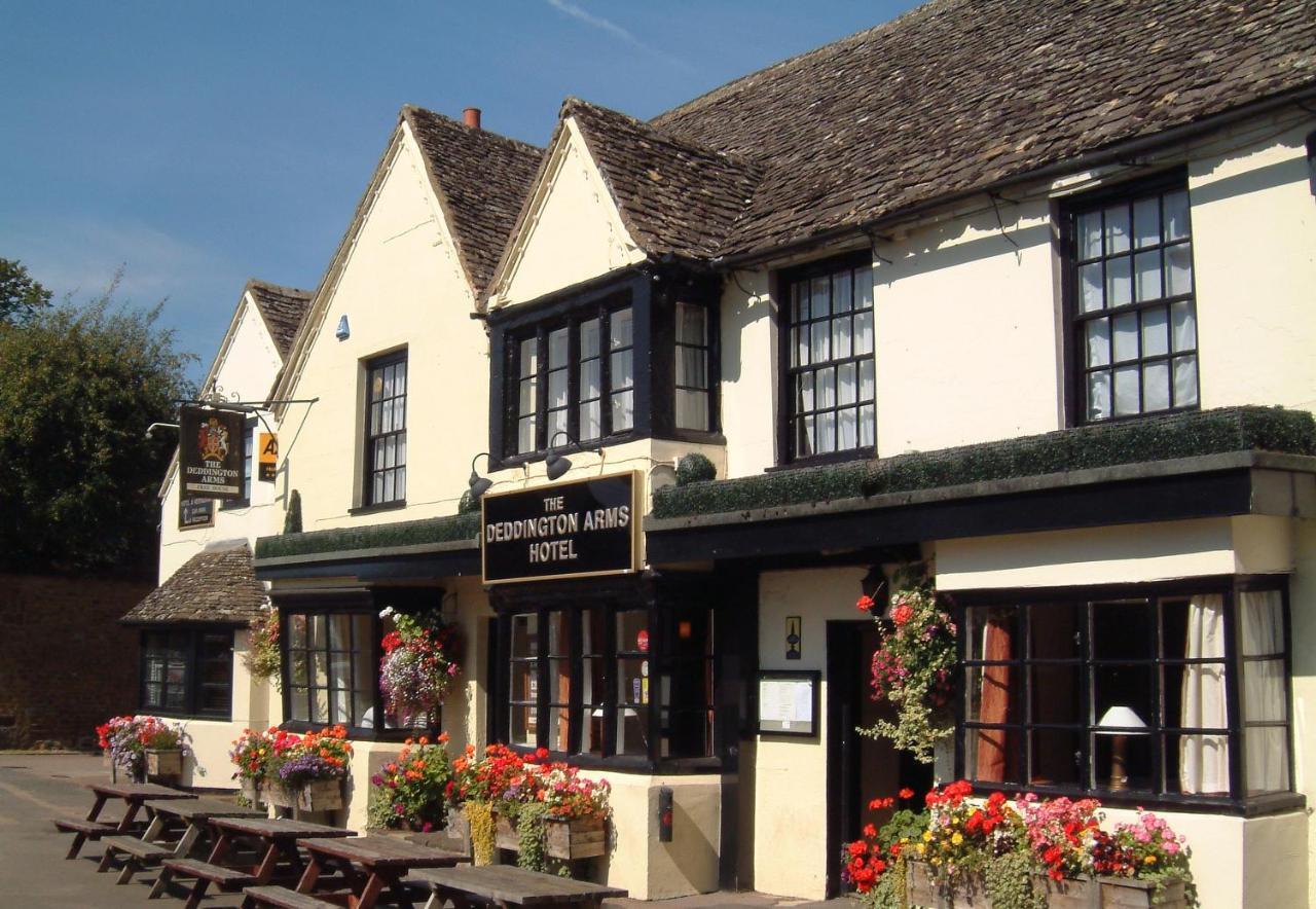 Готель The Deddington Arms Екстер'єр фото